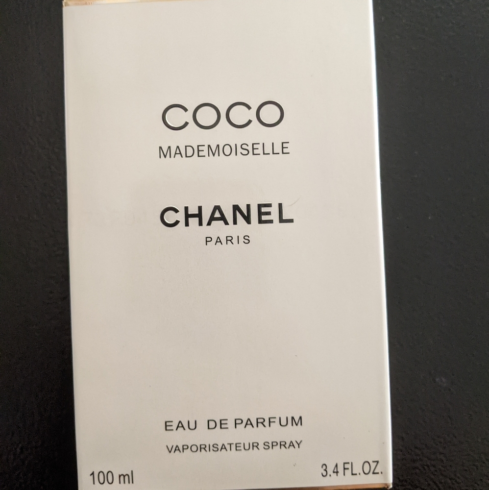 (SOLD)CHANEL COCO MADEMOISELLE EDP Empty Box